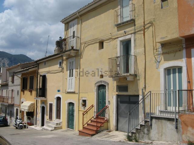Casa in vendita a Tocco Casauria, Abruzzo
