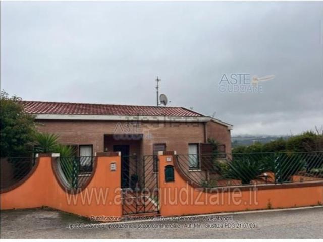 Casa in vendita a Marche, Ancona