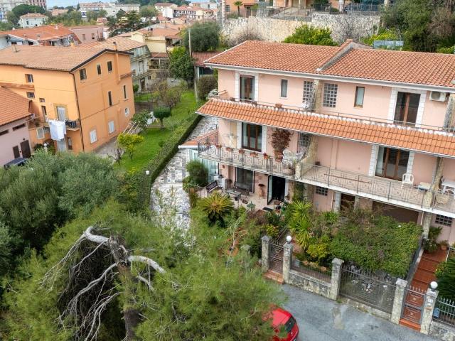 Casa in vendita a Monticello, Calabria