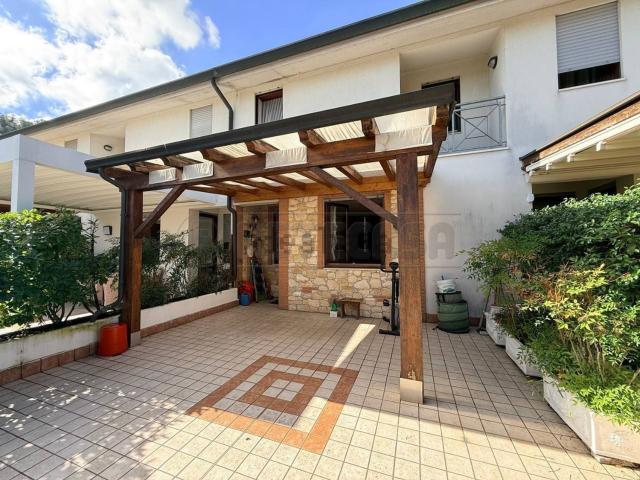 Casa in vendita a San Bortolo, Arzignano
