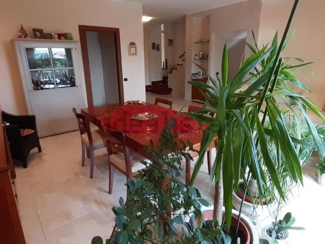 Casa in vendita a Contrada Colle Macchiuzzo, Termoli