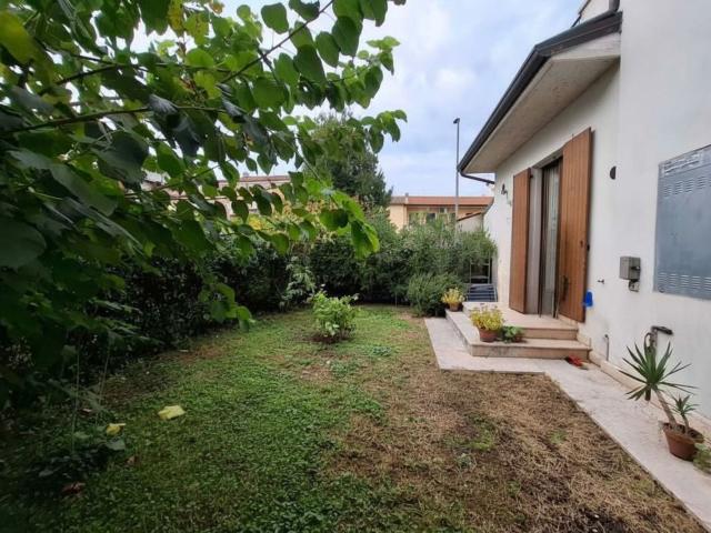 Casa in vendita a Sud-Ovest, Brenzone