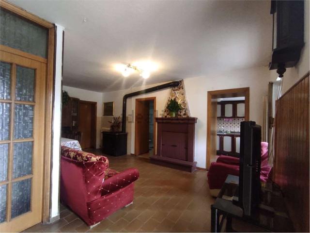 Casa in vendita a Sassocorvaro Auditore, Marche