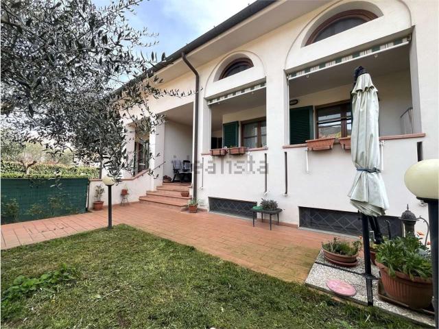 Casa in vendita a Calenzano, Toscana