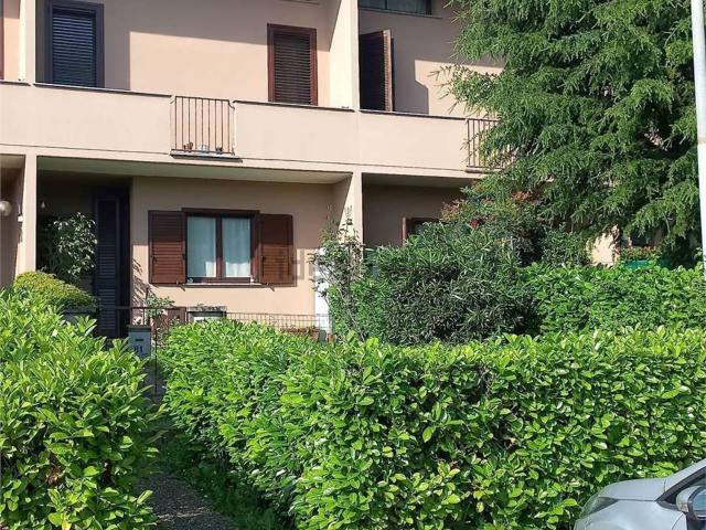 Casa in vendita a Cantù, Lombardia