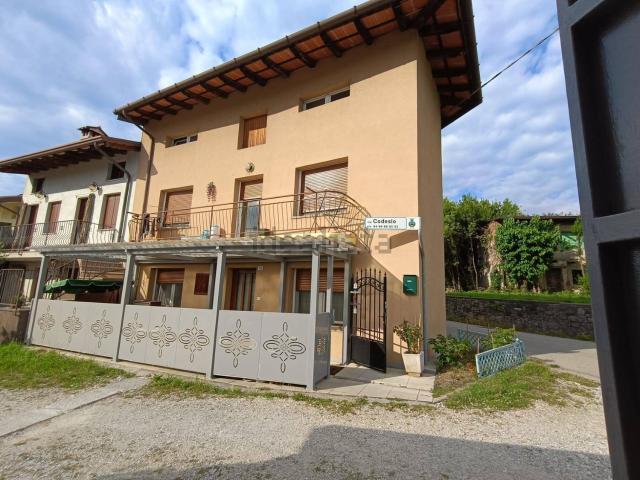 Casa in vendita a Urbignacco / Urbignà, Buja / Buie