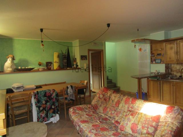Casa in vendita a Marche, Pesaro E Urbino
