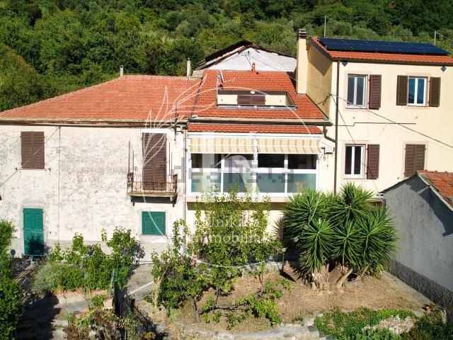 Casa in vendita a Albisola Capo, Liguria