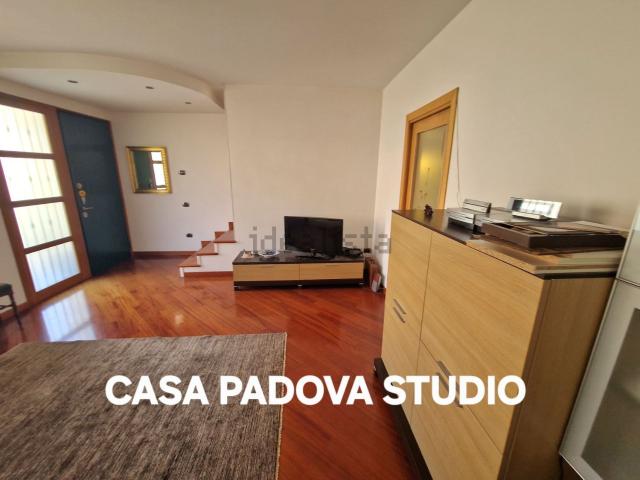 Casa in vendita a Noventa Padovana, Veneto