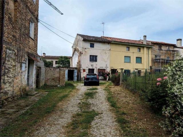 Casa in vendita a San Giorgio al Tagliamento, San Michele Al Tagliamento