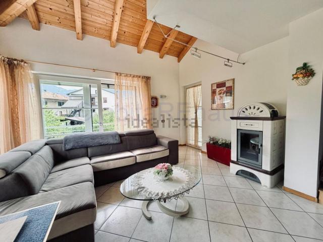 Casa in vendita a Überetsch-Unterland - Oltradige-Bassa Atesina, Trentino-Alto Adige/Südtirol