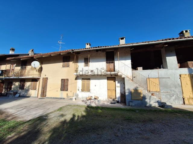 Casa in vendita a Piemonte, Vercelli
