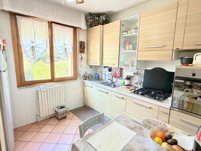Casa in vendita a Vallefoglia, Marche