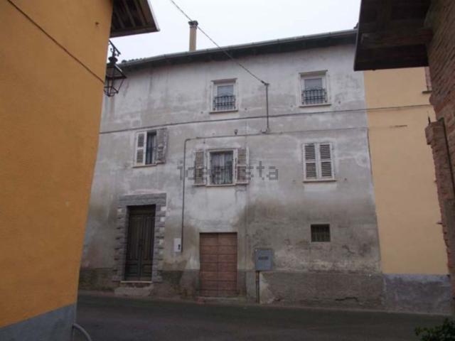 Casa in vendita a Piemonte, Alessandria