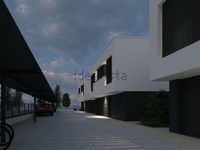 Casa in vendita a Modena, Sacca