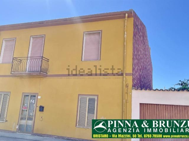 Casa in vendita a Santa Giusta, Sardigna/Sardegna