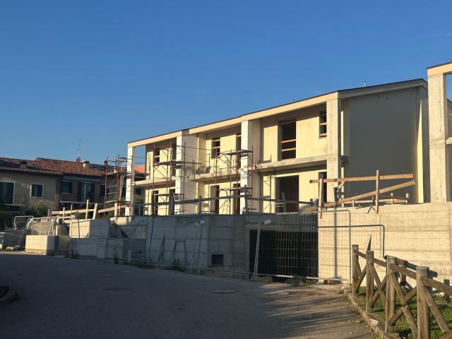 Casa in vendita a Soave, Veneto