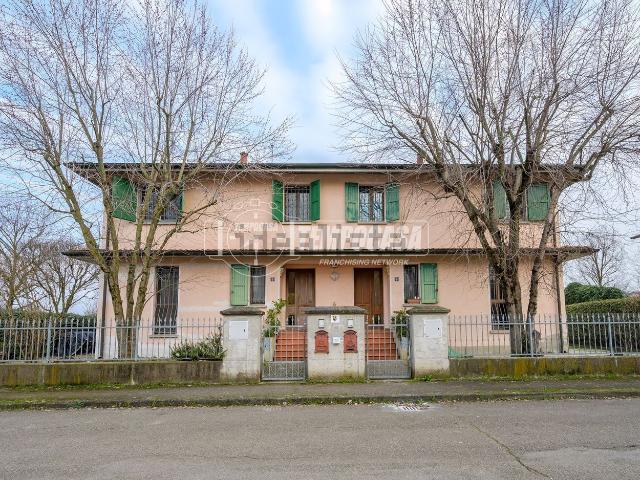 Casa in vendita a Salvaterra, Casalgrande