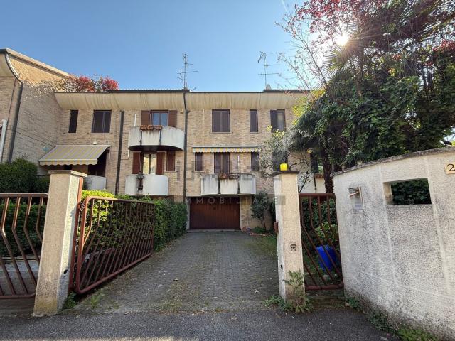 Casa in vendita a San Salvatore, Seregno