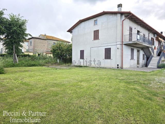 Casa in vendita a Tuoro Sul Trasimeno, Umbria