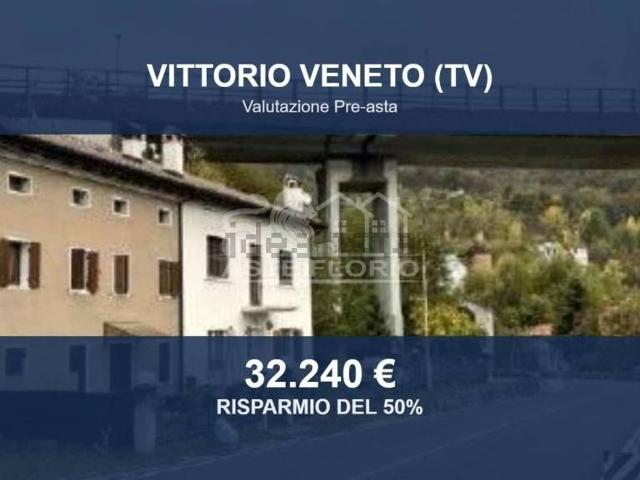 Casa in vendita a Vittorio Veneto, Veneto