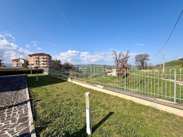 Casa in vendita a Marche, Fermo