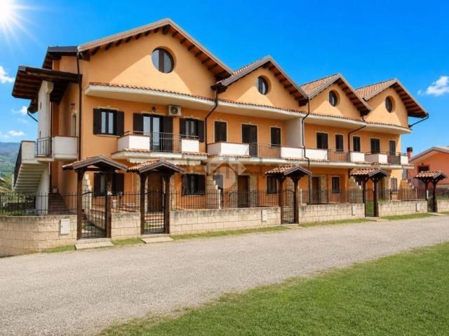 Casa in vendita a Calabria, Cosenza