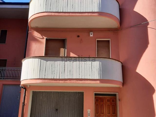 Casa in vendita a Luco Dei Marsi, Abruzzo