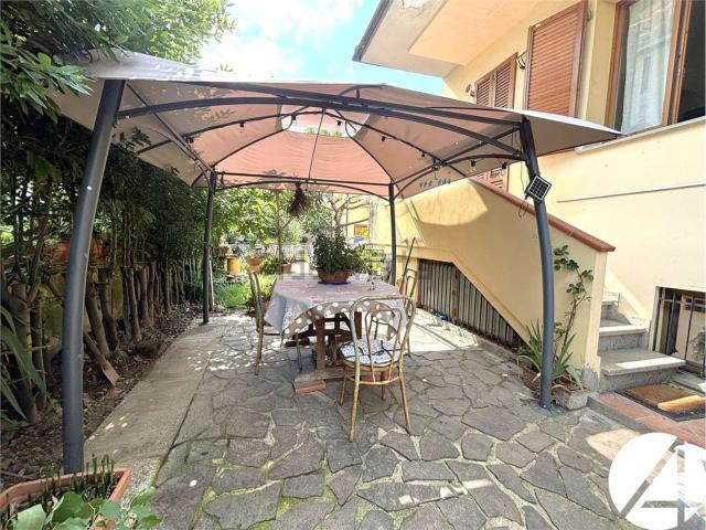 Casa in vendita a Pistoia, Toscana