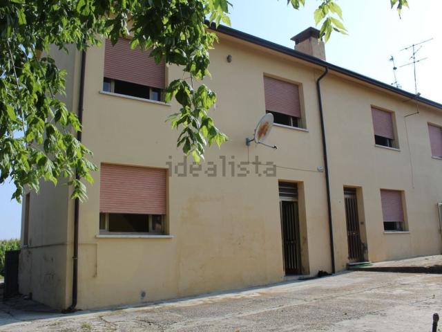 Casa in vendita a Stienta, Veneto