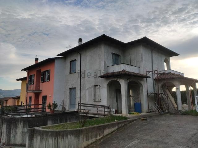 Casa in vendita a Piemonte, Alessandria