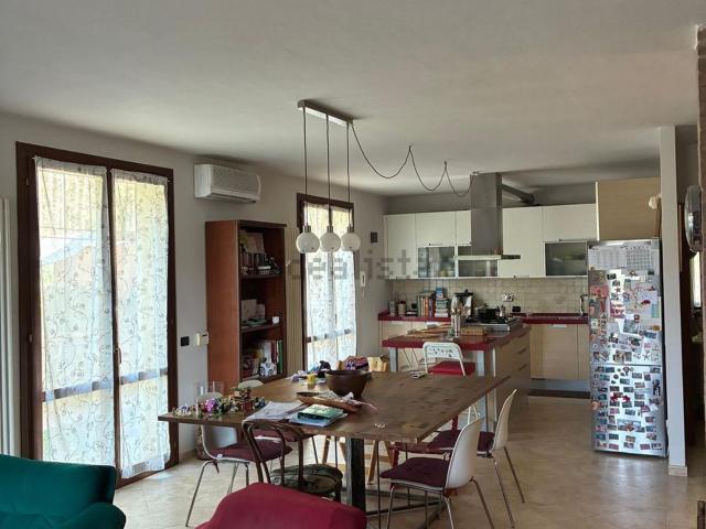 Casa in vendita a Colline Matildiche, Re