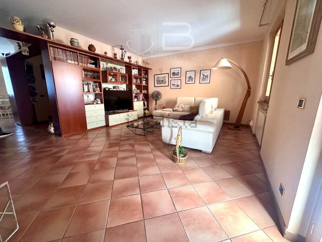 Casa in vendita a Pozzarello, Montevettolini