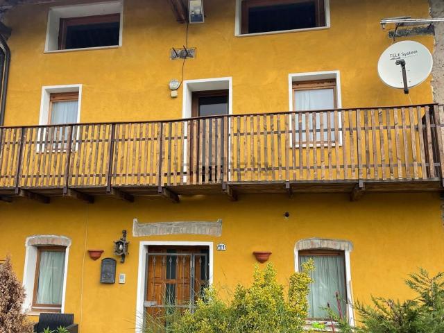 Casa in vendita a Feltre, Veneto