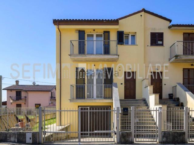 Casa in vendita a Stazione di Padule, Gubbio