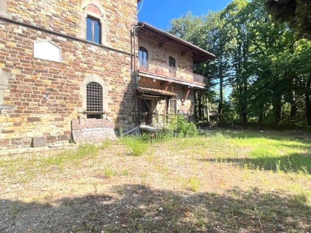 Casa in vendita a Vaglia, Toscana
