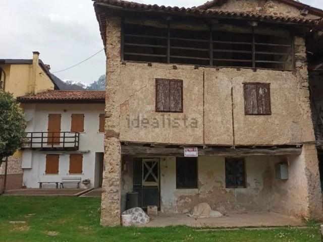 Casa in vendita a Valli Del Pasubio, Veneto