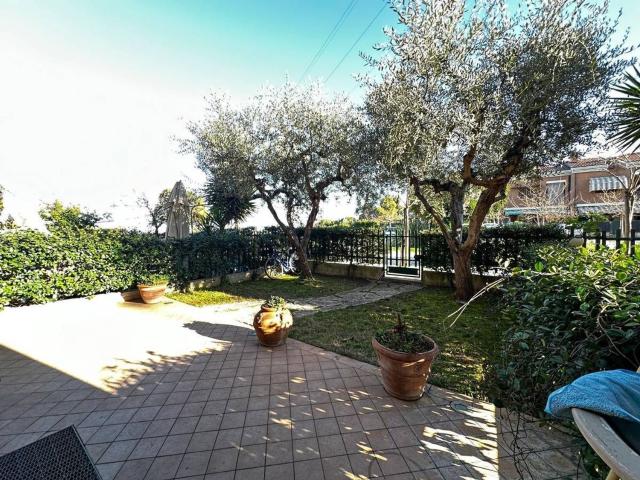 Casa in vendita a Marche, Fermo