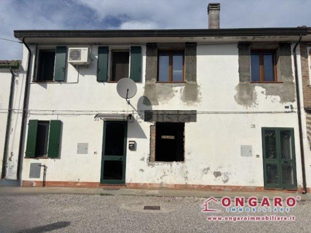 Casa in vendita a Unione Terre e Fiumi, Copparo