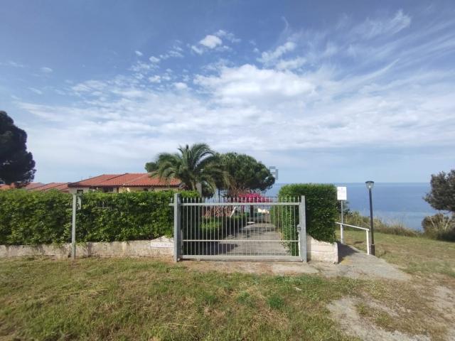 Casa in vendita a Calabria, Cosenza