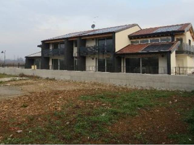 Casa in vendita a Lavagno, Vago