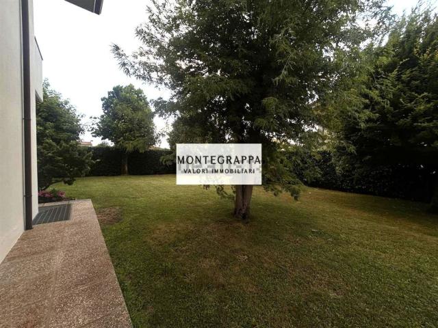 Casa in vendita a Fonte, Riese Pio X