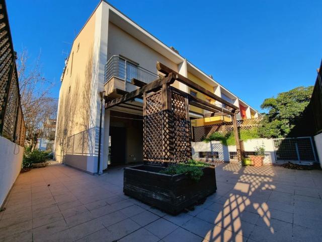 Casa in vendita a Santa Veneranda, Marche