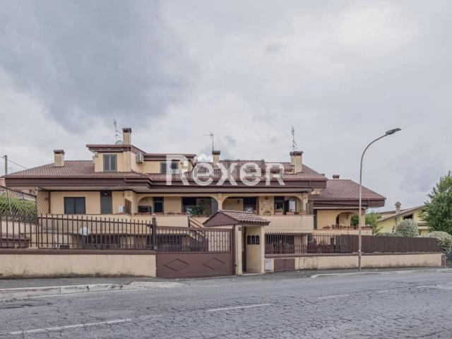 Casa in vendita a Guidonia Montecelio, Roma Capitale