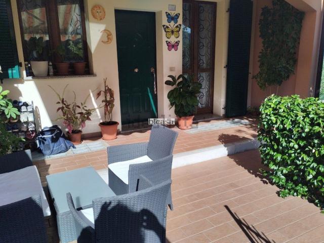 Casa in vendita a Villa Betti, Pesaro