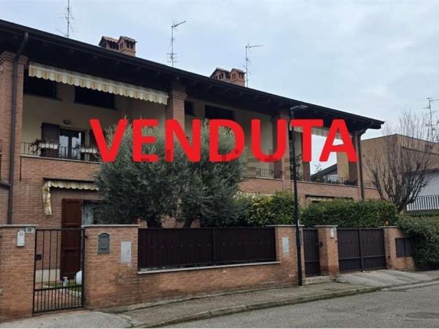 Casa in vendita a Tresinaro - Secchia, Re
