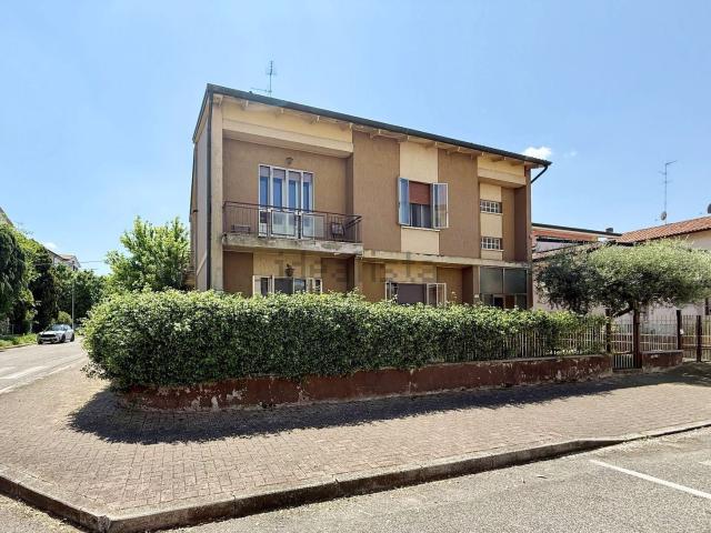 Casa in vendita a Nogara, Veneto