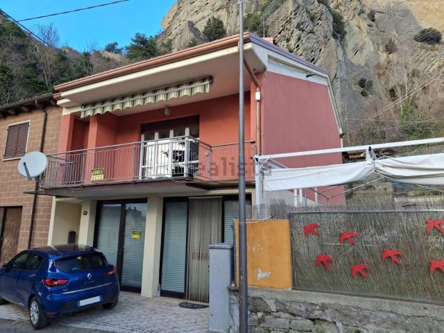 Casa in vendita a Unione di comuni Valmarecchia, Novafeltria