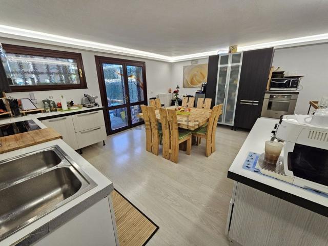 Casa in vendita a Abano Terme Bagni, Veneto