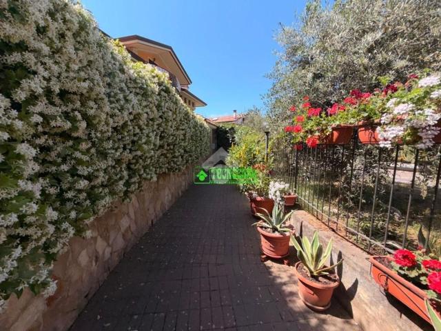 Casa in vendita a Ospedaletto D'alpinolo, Campania